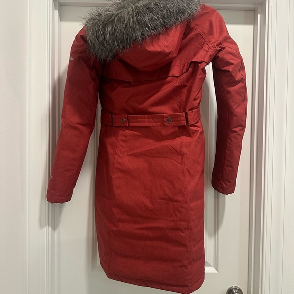Columbia Women's Red Winter Jacket - Picture 2 of 2